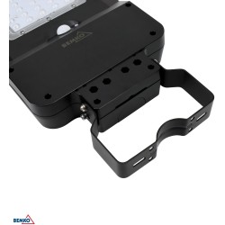 SOLARNA OPRAWA ULICZNA LED SOLGER 20W 3000LM 3000/4000/6000K IP65 CZARNA CZ. PIR